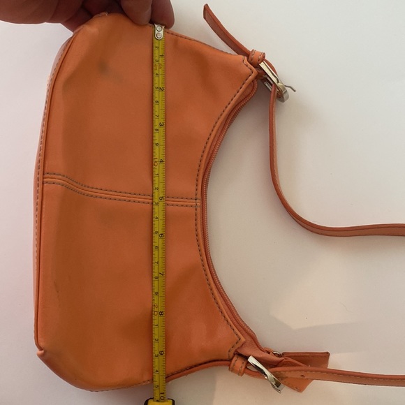 NINE & COMPANY Small Orange Zip Close Shoulder Bag - Picture 14 of 16